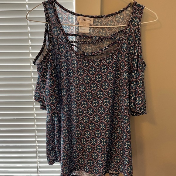 Top - Picture 3 of 3